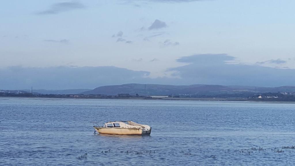 Penclawdd Waters Edgeヴィラ エクステリア 写真